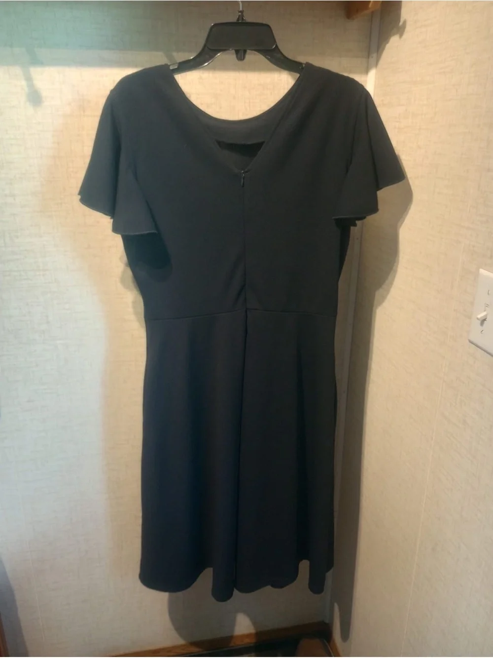 Navy Flutter Sleeve Midi Dress - Picture 3 of 9